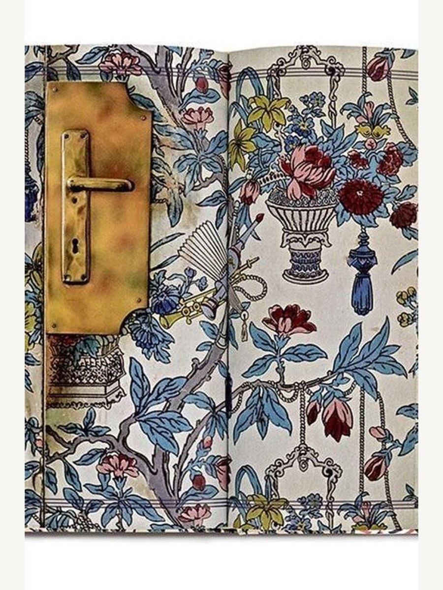 Casa Cabana: Styling the cabana mood by Martina Mondadori and Aerin Lauder (Hardcover) | Photography Book - Boutique Galleria