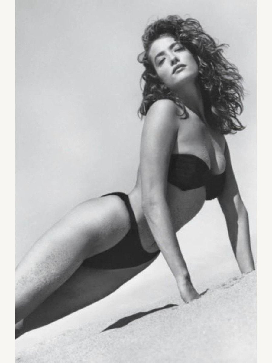 Fashion Icons : Fashion Icons with Fern Mallis (Book) - Boutique Galleria