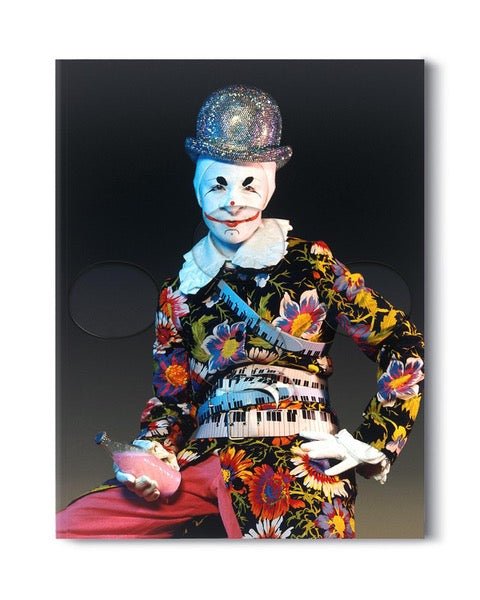 Gruppe / Issue 8 - Boutique Galleria