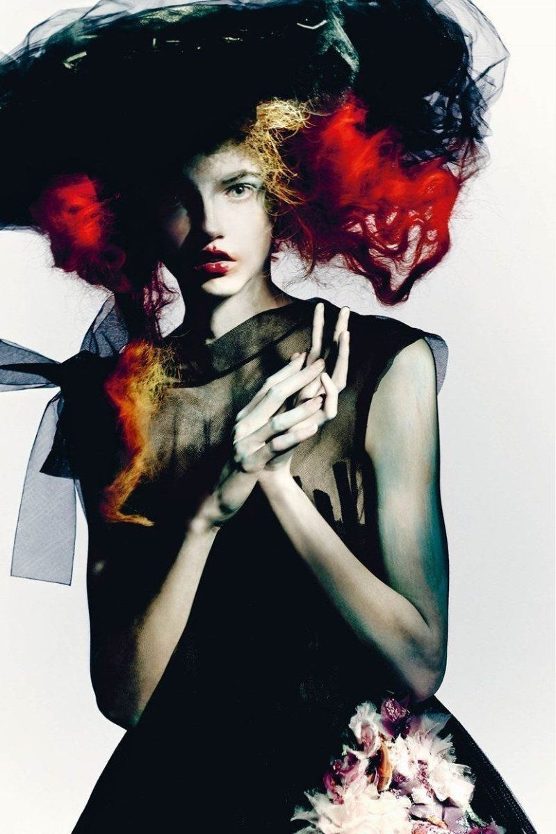 Paolo Roversi by Sylvie Lécallier and Paolo Roversi - Boutique Galleria